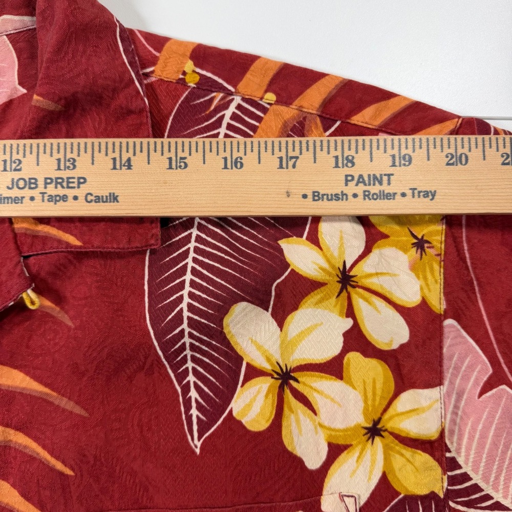 Tommy Bahama Hawaiian Shirt Mens Medium Red Floral Silk Camp Aloha Tropical - Picture 8 of 10